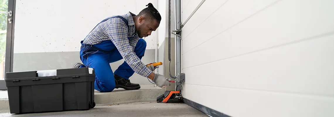 Repair Garage Door Not Closing But Light Flashing in Toronto, ON